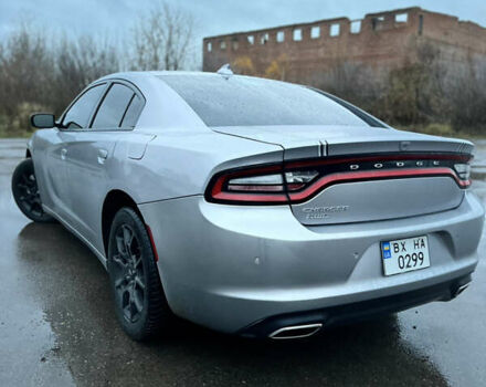 Серый Додж Чарджер, объемом двигателя 3.6 л и пробегом 198 тыс. км за 13800 $, фото 21 на Automoto.ua