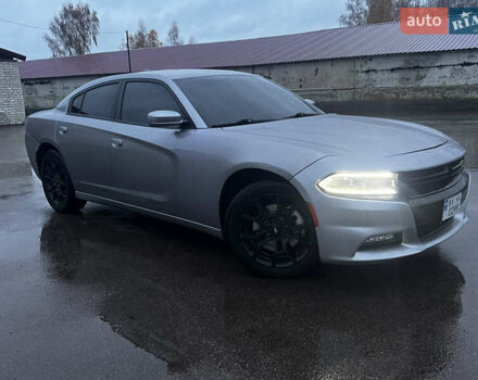 Серый Додж Чарджер, объемом двигателя 3.6 л и пробегом 198 тыс. км за 13800 $, фото 11 на Automoto.ua