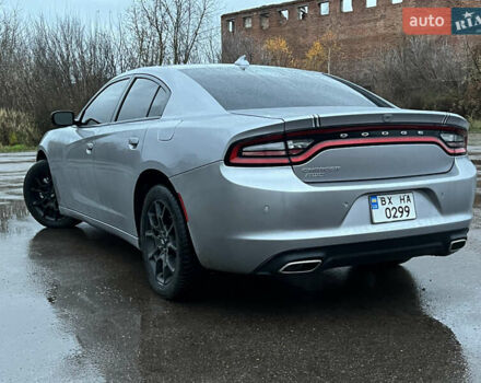 Серый Додж Чарджер, объемом двигателя 3.6 л и пробегом 198 тыс. км за 13800 $, фото 50 на Automoto.ua