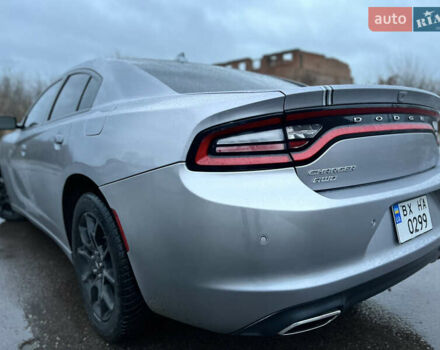 Серый Додж Чарджер, объемом двигателя 3.6 л и пробегом 198 тыс. км за 13800 $, фото 36 на Automoto.ua