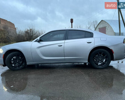 Серый Додж Чарджер, объемом двигателя 3.6 л и пробегом 198 тыс. км за 13800 $, фото 24 на Automoto.ua