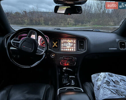 Серый Додж Чарджер, объемом двигателя 3.6 л и пробегом 198 тыс. км за 13800 $, фото 59 на Automoto.ua