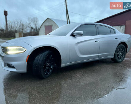 Серый Додж Чарджер, объемом двигателя 3.6 л и пробегом 198 тыс. км за 13800 $, фото 25 на Automoto.ua