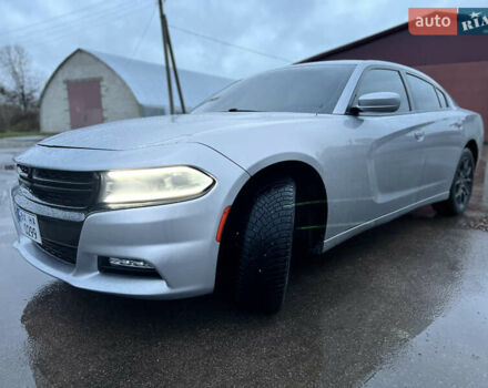 Серый Додж Чарджер, объемом двигателя 3.6 л и пробегом 198 тыс. км за 13800 $, фото 26 на Automoto.ua