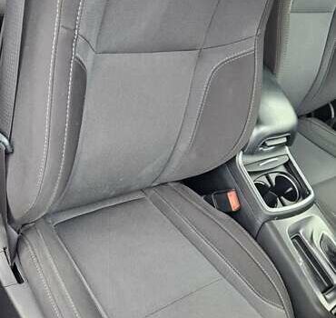 Серый Додж Чарджер, объемом двигателя 3.6 л и пробегом 192 тыс. км за 13000 $, фото 16 на Automoto.ua