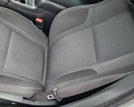 Серый Додж Чарджер, объемом двигателя 3.6 л и пробегом 192 тыс. км за 13000 $, фото 11 на Automoto.ua