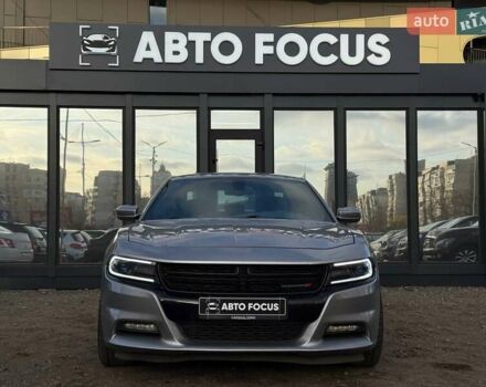 Сірий Додж Charger, об'ємом двигуна 5.65 л та пробігом 200 тис. км за 29990 $, фото 2 на Automoto.ua