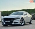 Серый Додж Чарджер, объемом двигателя 5.65 л и пробегом 95 тыс. км за 19000 $, фото 1 на Automoto.ua