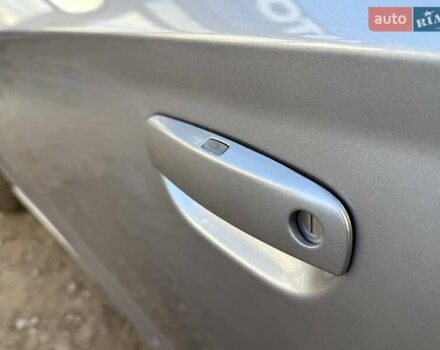 Сірий Додж Charger, об'ємом двигуна 5.65 л та пробігом 200 тис. км за 29990 $, фото 15 на Automoto.ua