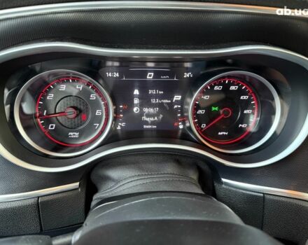 Серый Додж Чарджер, объемом двигателя 3.6 л и пробегом 51 тыс. км за 19990 $, фото 16 на Automoto.ua