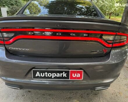Серый Додж Чарджер, объемом двигателя 3.6 л и пробегом 51 тыс. км за 19990 $, фото 23 на Automoto.ua