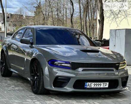 Сірий Додж Charger, об'ємом двигуна 5.7 л та пробігом 41 тис. км за 29999 $, фото 2 на Automoto.ua