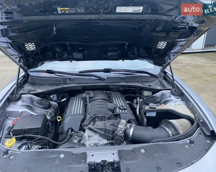 Серый Додж Чарджер, объемом двигателя 6.4 л и пробегом 45 тыс. км за 45000 $, фото 21 на Automoto.ua