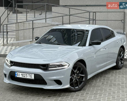 Серый Додж Чарджер, объемом двигателя 3.6 л и пробегом 65 тыс. км за 23900 $, фото 2 на Automoto.ua