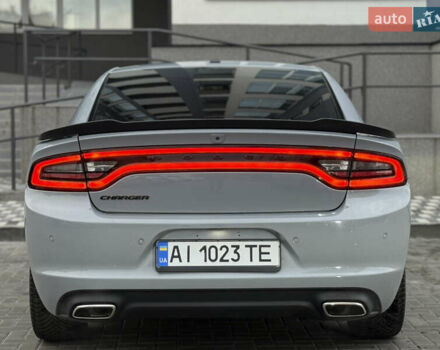 Серый Додж Чарджер, объемом двигателя 3.6 л и пробегом 65 тыс. км за 23900 $, фото 15 на Automoto.ua