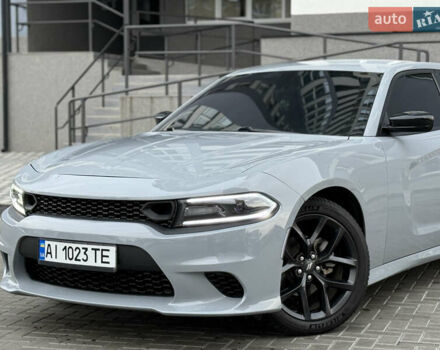 Серый Додж Чарджер, объемом двигателя 3.6 л и пробегом 65 тыс. км за 23900 $, фото 4 на Automoto.ua