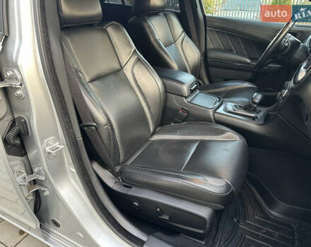 Сірий Додж Charger, об'ємом двигуна 3.6 л та пробігом 47 тис. км за 25000 $, фото 38 на Automoto.ua