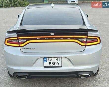 Додж Чарджер 2022 в Умани на Automoto.ua Серый Додж Чарджер, объемом двигателя 3.6 л и пробегом 35 тыс. км за 26400 $, фото 17 на Automoto.ua