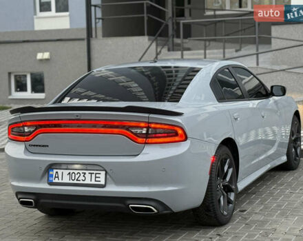 Серый Додж Чарджер, объемом двигателя 3.6 л и пробегом 65 тыс. км за 23900 $, фото 21 на Automoto.ua