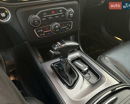 Сірий Додж Charger, об'ємом двигуна 3.6 л та пробігом 47 тис. км за 25000 $, фото 45 на Automoto.ua