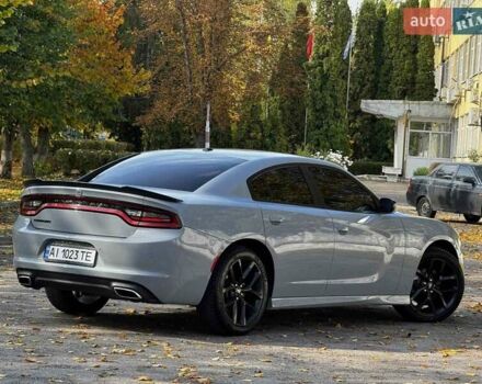 Додж Чарджер 2022 в Белой Церкве на Automoto.ua Серый Додж Чарджер, объемом двигателя 3.6 л и пробегом 63 тыс. км за 24500 $, фото 2 на Automoto.ua