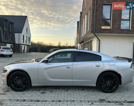 Сірий Додж Charger, об'ємом двигуна 3.6 л та пробігом 47 тис. км за 25000 $, фото 7 на Automoto.ua