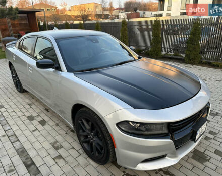 Сірий Додж Charger, об'ємом двигуна 3.6 л та пробігом 47 тис. км за 25000 $, фото 10 на Automoto.ua