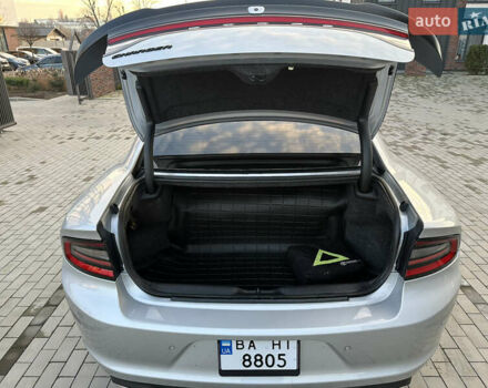 Сірий Додж Charger, об'ємом двигуна 3.6 л та пробігом 47 тис. км за 25000 $, фото 44 на Automoto.ua
