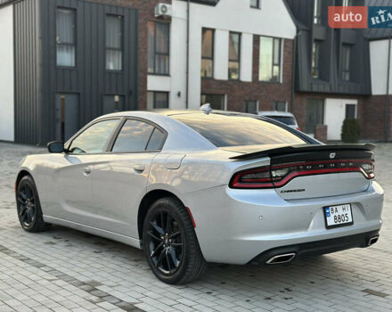 Сірий Додж Charger, об'ємом двигуна 3.6 л та пробігом 47 тис. км за 25000 $, фото 6 на Automoto.ua