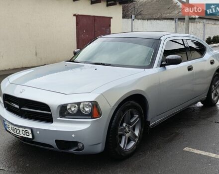 Серый Додж Чарджер, объемом двигателя 3.52 л и пробегом 213 тыс. км за 7000 $, фото 1 на Automoto.ua