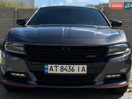 Додж Чарджер 2017 в Киеве на Automoto.ua Серый Додж Чарджер, объемом двигателя 3.6 л и пробегом 38 тыс. км за 20550 $, фото 1 на Automoto.ua