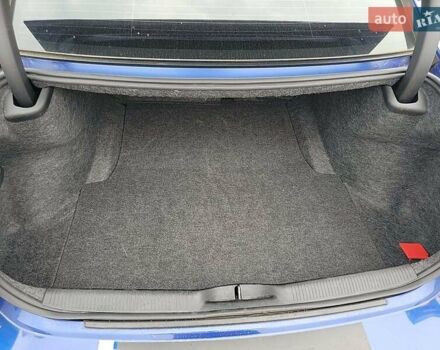 Синій Додж Charger, об'ємом двигуна 6.4 л та пробігом 22 тис. км за 14000 $, фото 4 на Automoto.ua