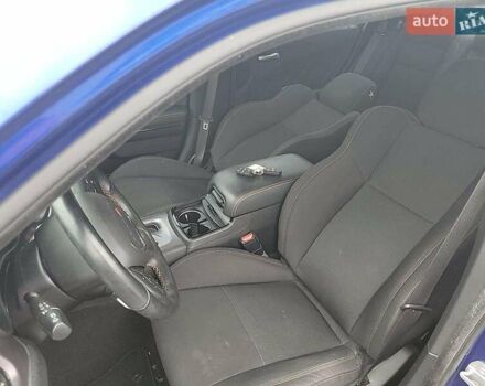 Синій Додж Charger, об'ємом двигуна 6.4 л та пробігом 22 тис. км за 14000 $, фото 5 на Automoto.ua