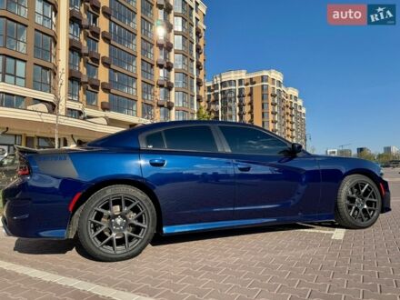Синій Додж Charger, об'ємом двигуна 5.7 л та пробігом 125 тис. км за 34500 $, фото 1 на Automoto.ua