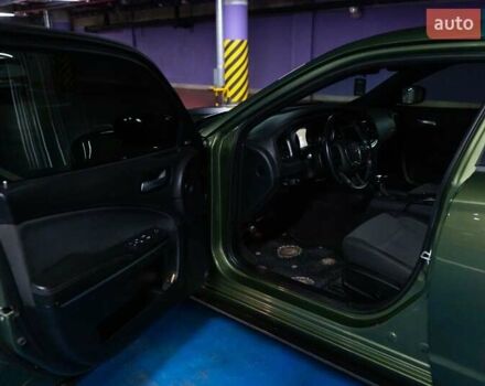 Зелений Додж Charger, об'ємом двигуна 3.6 л та пробігом 119 тис. км за 18200 $, фото 21 на Automoto.ua