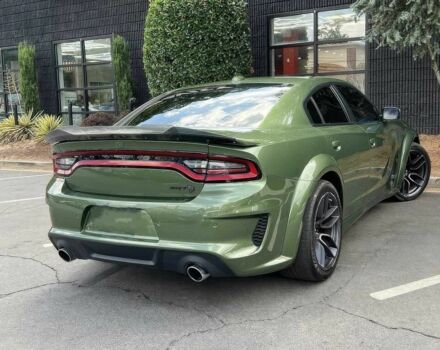 Додж Чарджер 2021 в Киеве на Automoto.ua Зеленый Додж Чарджер, объемом двигателя 6.2 л и пробегом 16 тыс. км за 15800 $, фото 6 на Automoto.ua
