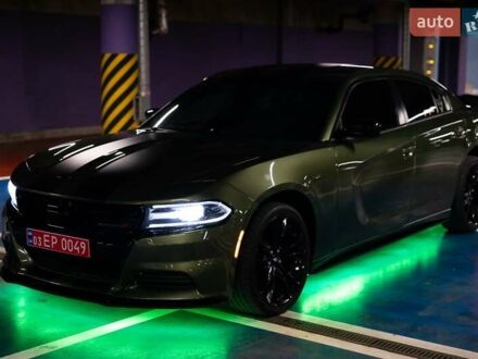 Додж Чарджер 2018 в Луцке на Automoto.ua Зеленый Додж Чарджер, объемом двигателя 3.6 л и пробегом 119 тыс. км за 18200 $, фото 1 на Automoto.ua