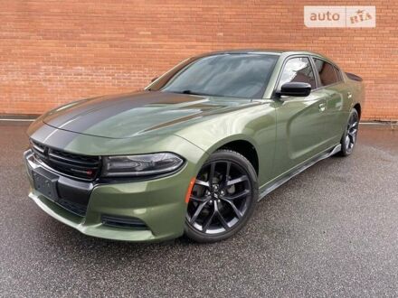 Додж Charger 2018 у Києві на Automoto.ua Зелений Додж Charger, об'ємом двигуна 3.6 л та пробігом 79 тис. км за 19800 $, фото 1 на Automoto.ua