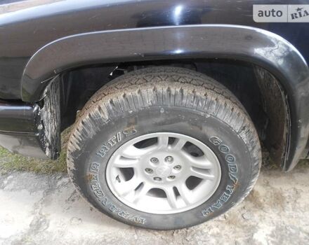 Черный Додж Дакота, объемом двигателя 3.9 л и пробегом 54 тыс. км за 8999 $, фото 3 на Automoto.ua