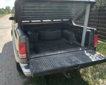 Сірий Додж Dakota, об'ємом двигуна 3.9 л та пробігом 161 тис. км за 10000 $, фото 7 на Automoto.ua