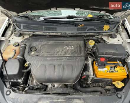 Додж Дарт 2012 в Киеве на Automoto.ua Белый Додж Дарт, объемом двигателя 2 л и пробегом 145 тыс. км за 8200 $, фото 26 на Automoto.ua