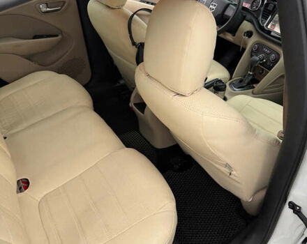 Додж Дарт 2012 в Киеве на Automoto.ua Белый Додж Дарт, объемом двигателя 2 л и пробегом 145 тыс. км за 8200 $, фото 18 на Automoto.ua