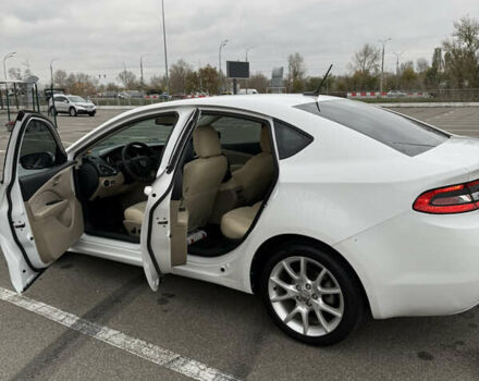Додж Дарт 2012 в Киеве на Automoto.ua Белый Додж Дарт, объемом двигателя 2 л и пробегом 145 тыс. км за 8200 $, фото 16 на Automoto.ua