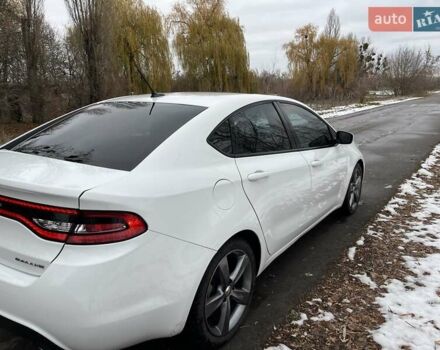 Белый Додж Дарт, объемом двигателя 2 л и пробегом 148 тыс. км за 8700 $, фото 7 на Automoto.ua