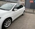 Белый Додж Дарт, объемом двигателя 2 л и пробегом 253 тыс. км за 4900 $, фото 3 на Automoto.ua
