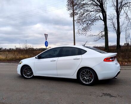 Белый Додж Дарт, объемом двигателя 1.4 л и пробегом 216 тыс. км за 6900 $, фото 4 на Automoto.ua