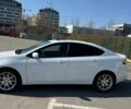 Білий Додж Дарт, об'ємом двигуна 2 л та пробігом 298 тис. км за 6500 $, фото 3 на Automoto.ua