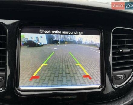 Белый Додж Дарт, объемом двигателя 2 л и пробегом 253 тыс. км за 4900 $, фото 20 на Automoto.ua