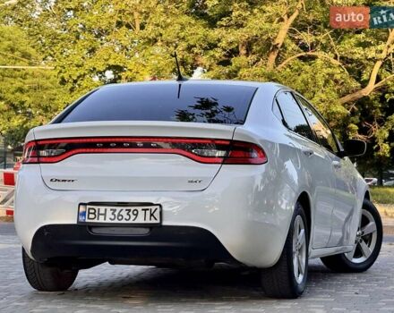 Белый Додж Дарт, объемом двигателя 2.4 л и пробегом 212 тыс. км за 6999 $, фото 27 на Automoto.ua