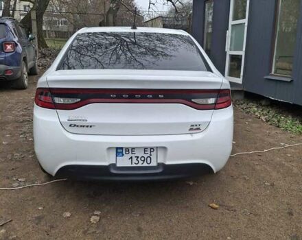 Білий Додж Дарт, об'ємом двигуна 2.36 л та пробігом 267 тис. км за 7000 $, фото 2 на Automoto.ua